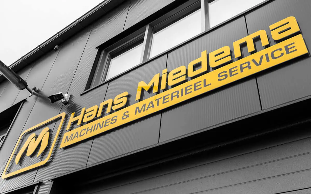 Gevelreclame nodig? Mei Media ontwerpt specifiek voor jouw bedrijfspand de perfecte gevelreclame.